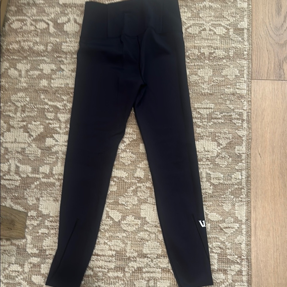 Vuori Black Leggings